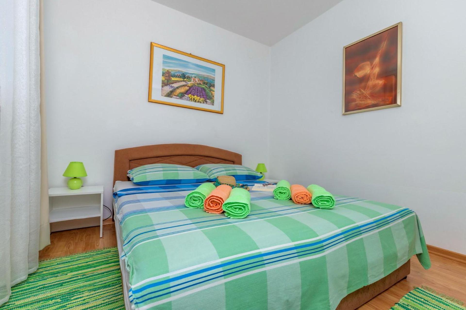 Apartments Kremenici Малинська Екстер'єр фото