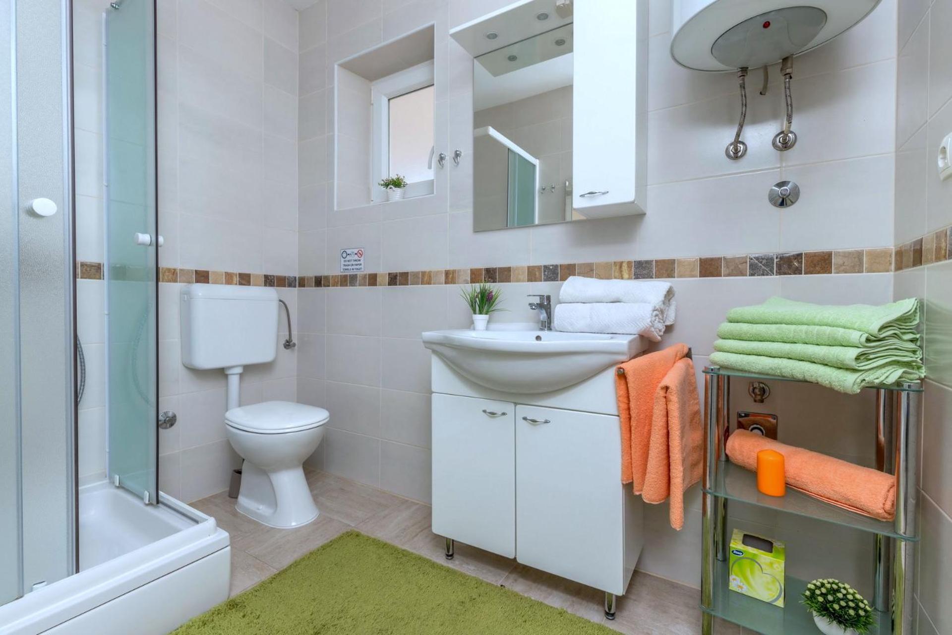 Apartments Kremenici Малинська Екстер'єр фото