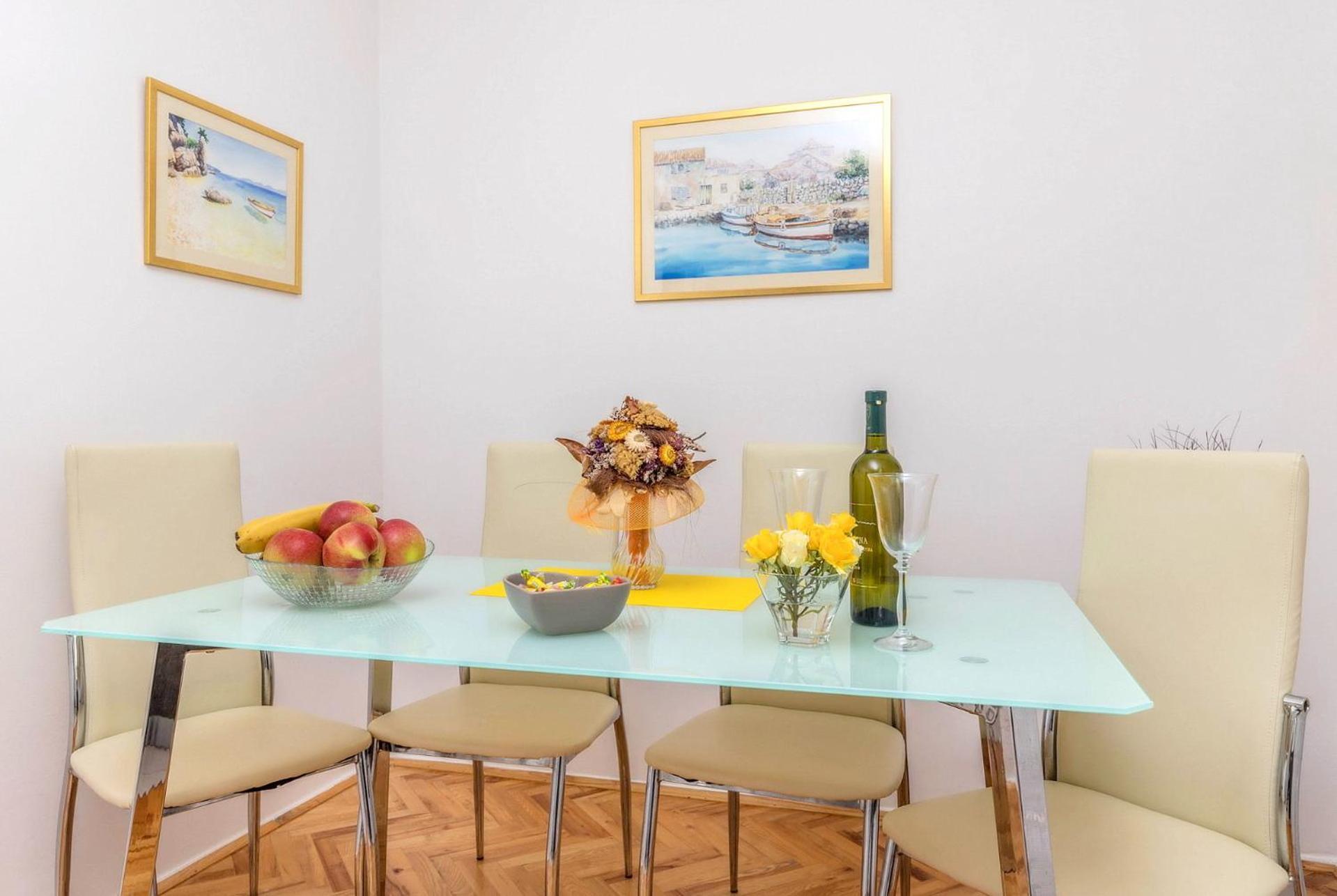 Apartments Kremenici Малинська Екстер'єр фото